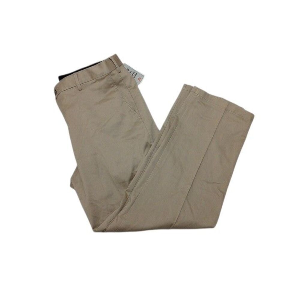 Dockers Mens Pants 33x30 NWT Comfort Khaki‎ Relaxed Fit Flat Front